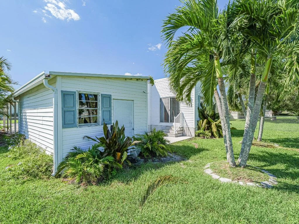 Photo of 1145 Wren Circle