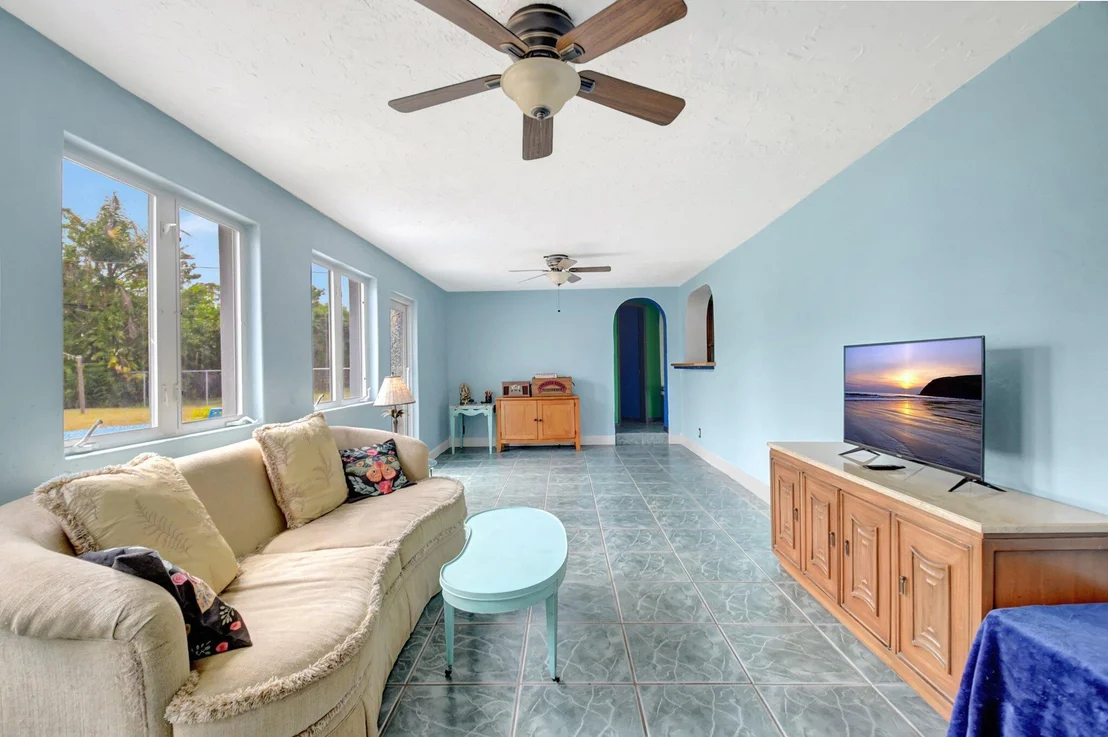 Photo of 5400 Washington Road