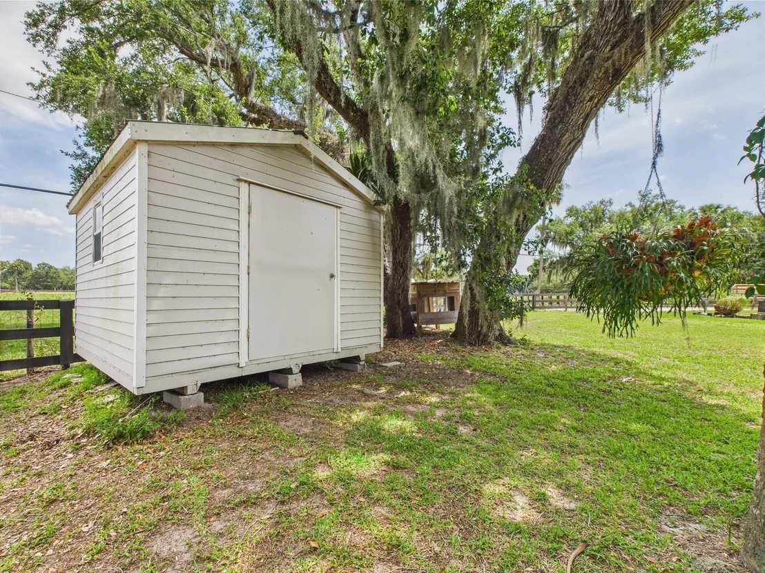 Photo of 2045 SW 18th Lane
