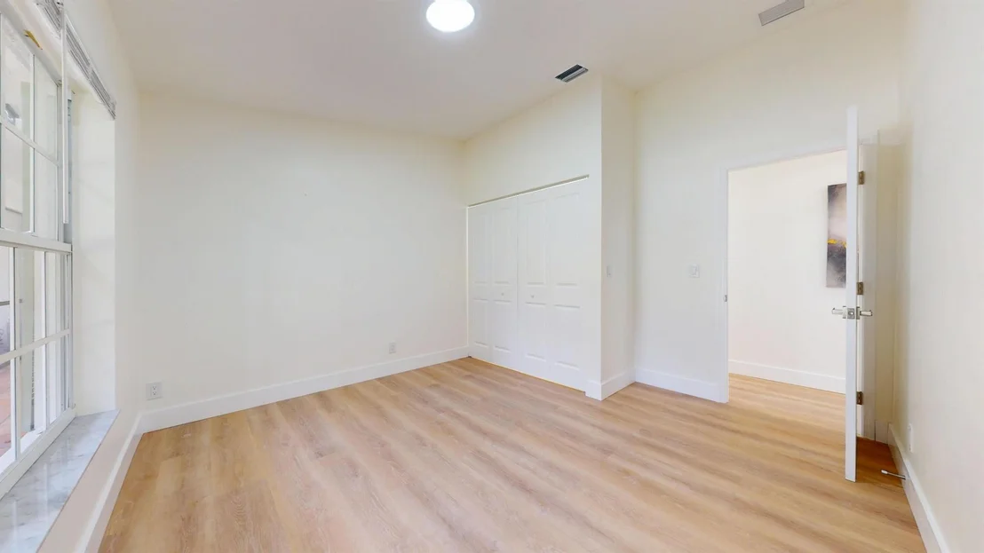 Photo of 18936 129th Terrace N