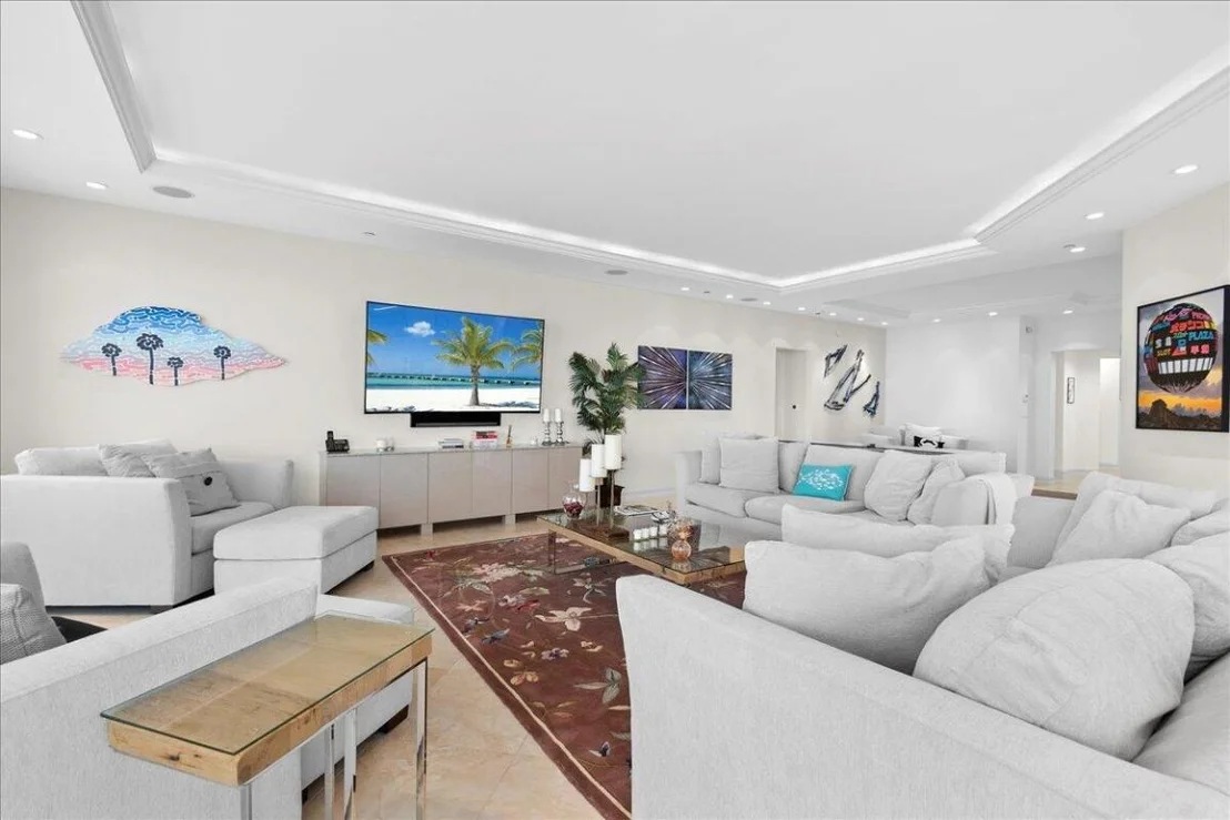 Photo of Unit 701 at 4600 N Ocean Drive