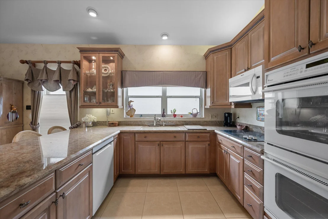 Photo of 3506 Lantern Bay Drive