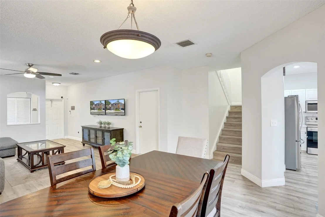 Photo of 4165 Tree Tops Road