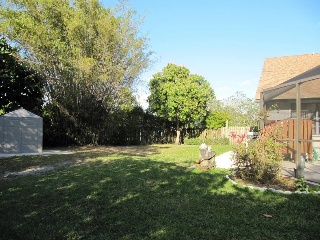 Photo of 1260 Holly Cove Drive