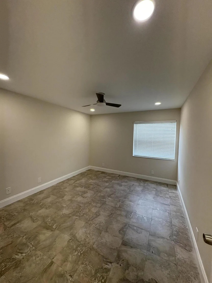 Photo of Unit 883 at 883 Normandy Lane