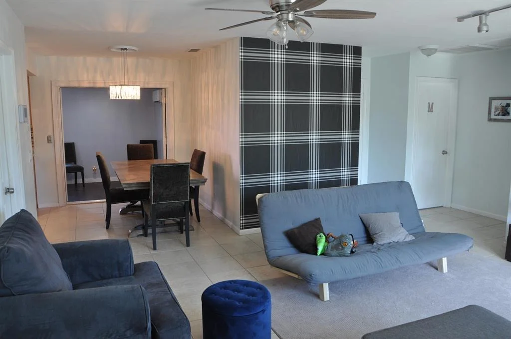 Photo of 551 Teak Drive