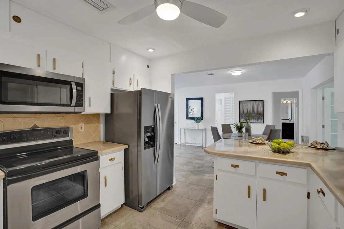 Photo of 505 Heron Drive
