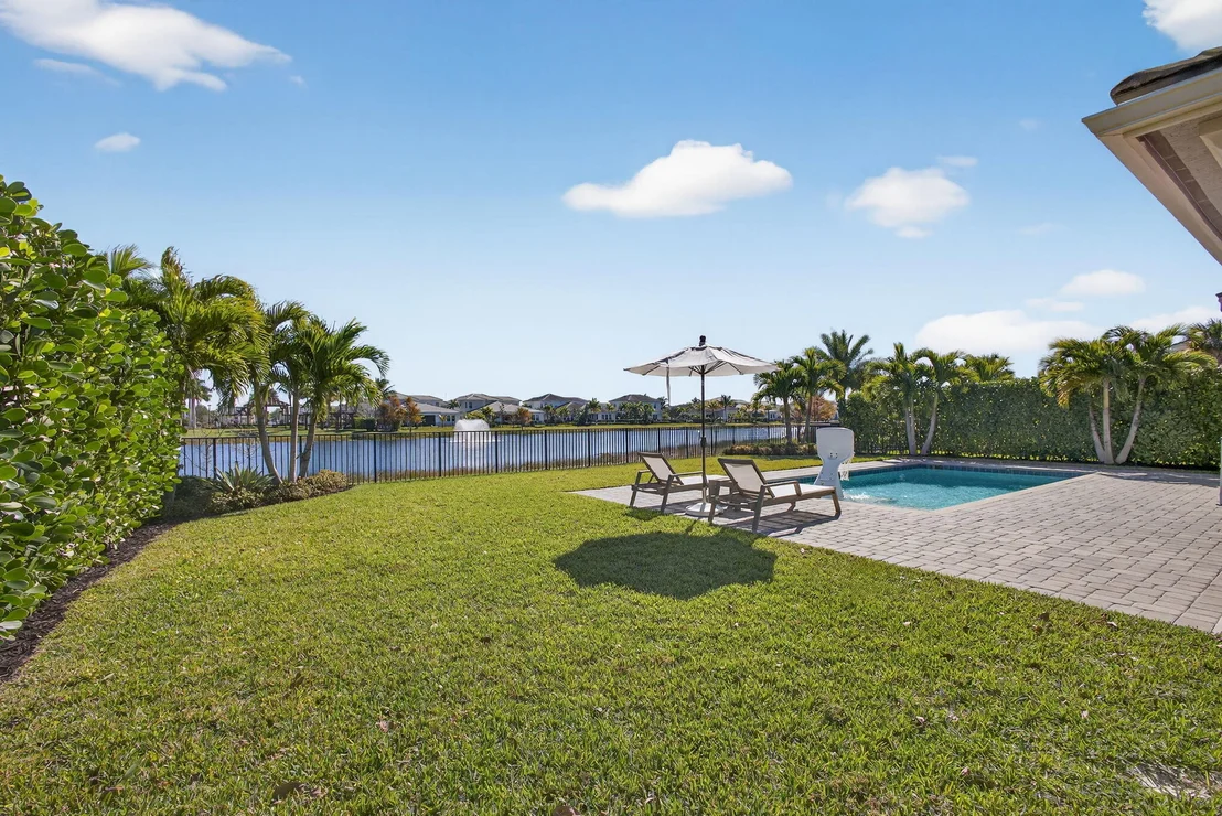 Photo of 9221 Crestview Circle