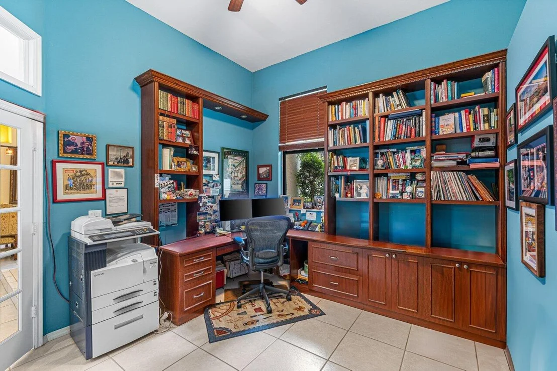 Photo of 959 Parkside Circle N