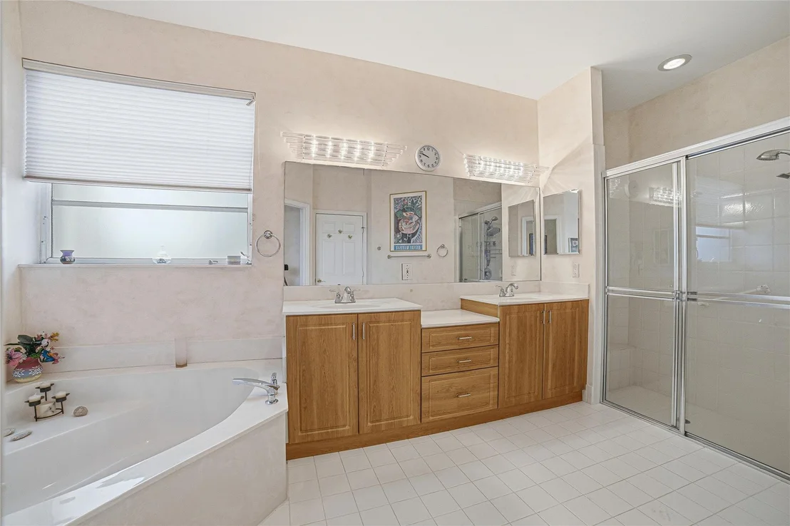 Photo of 5892 Seashell Terrace