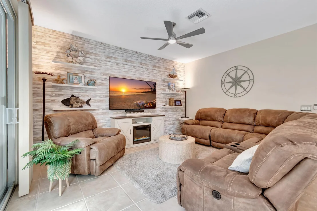 Photo of 7061 Chesapeake Circle