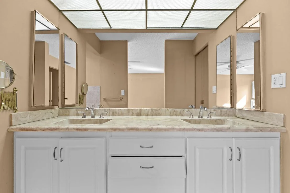 Photo of 7974 Cloverfield Circle