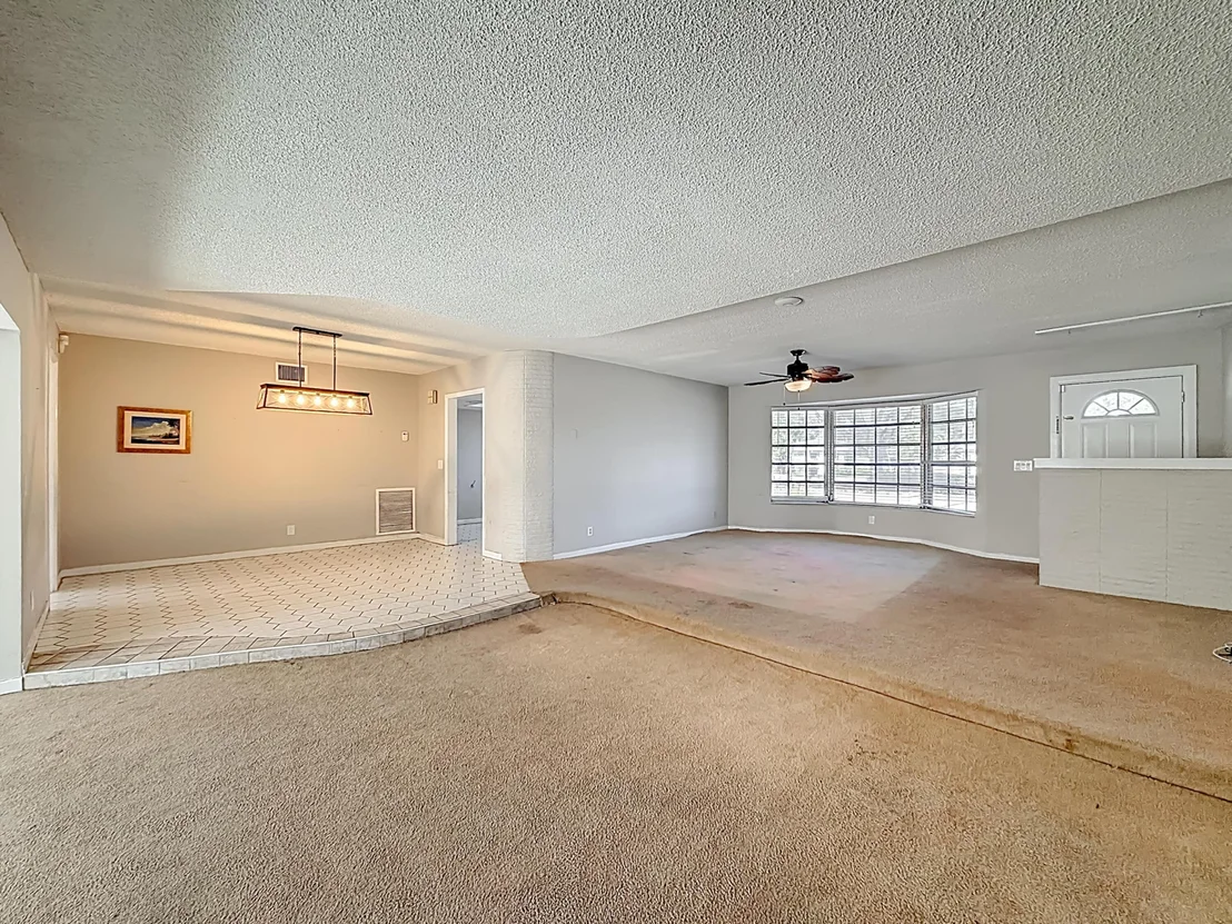 Photo of 262 Gulfstream Boulevard