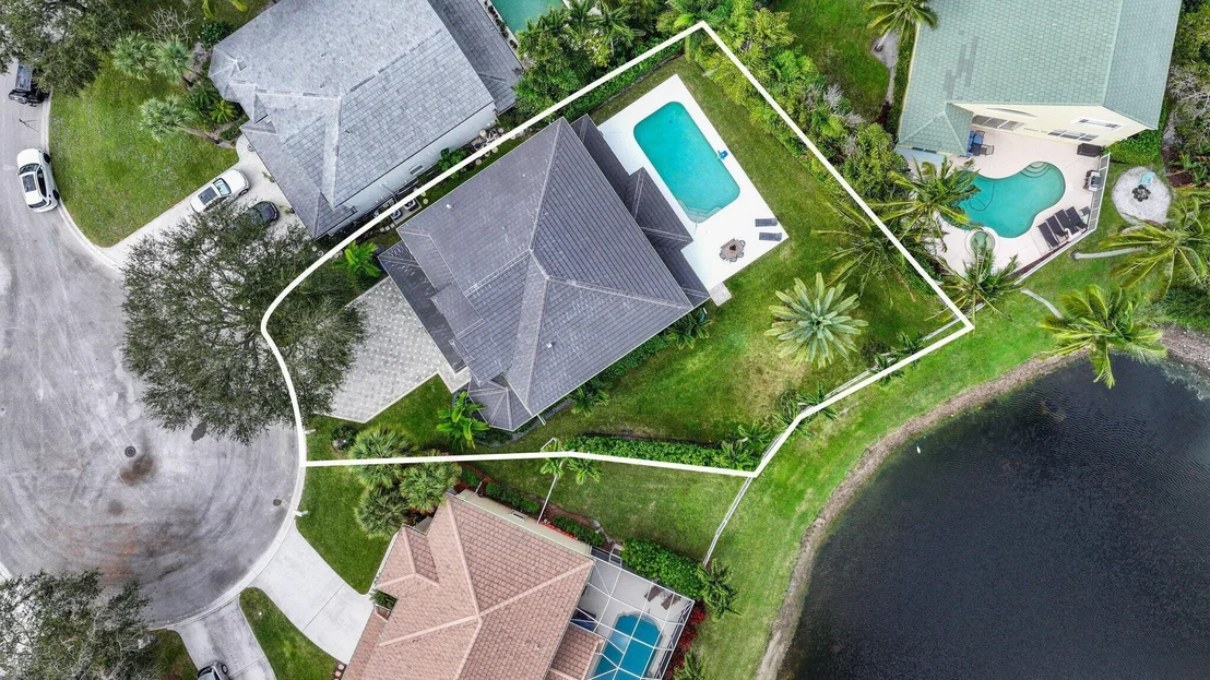 Photo of 423 Meadowlark Drive