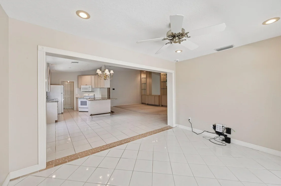 Photo of 253 Brier Circle