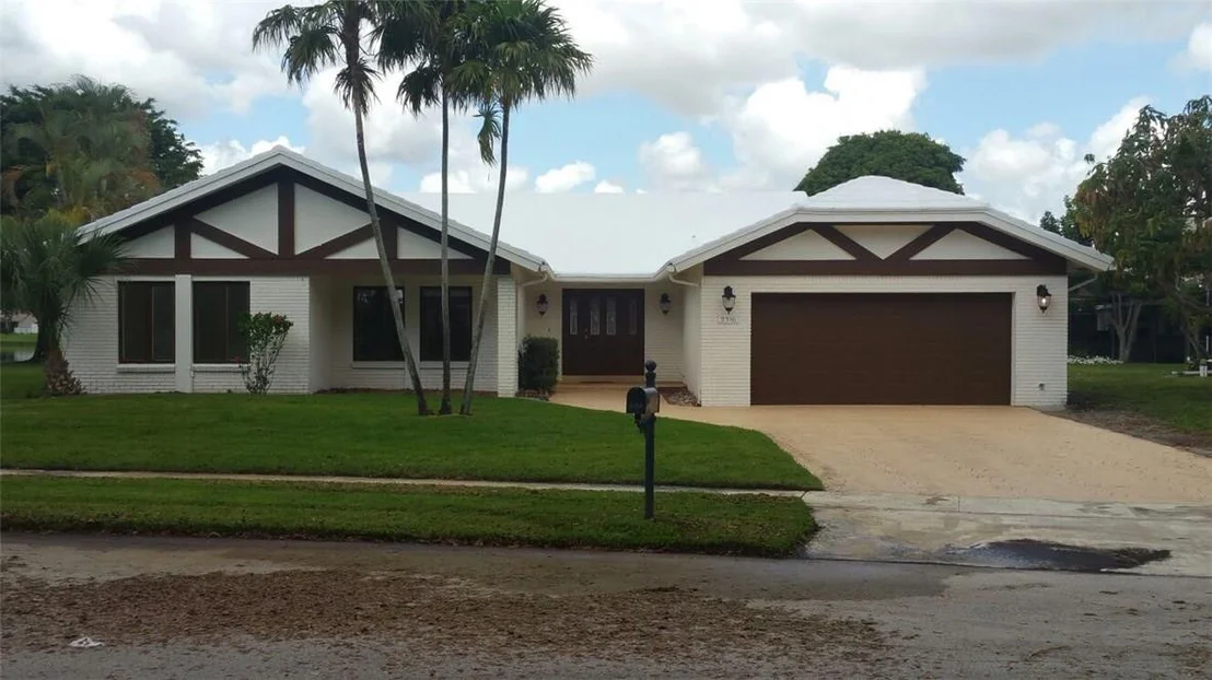 Photo of 2316 SW 23rd Cranbrook Drive