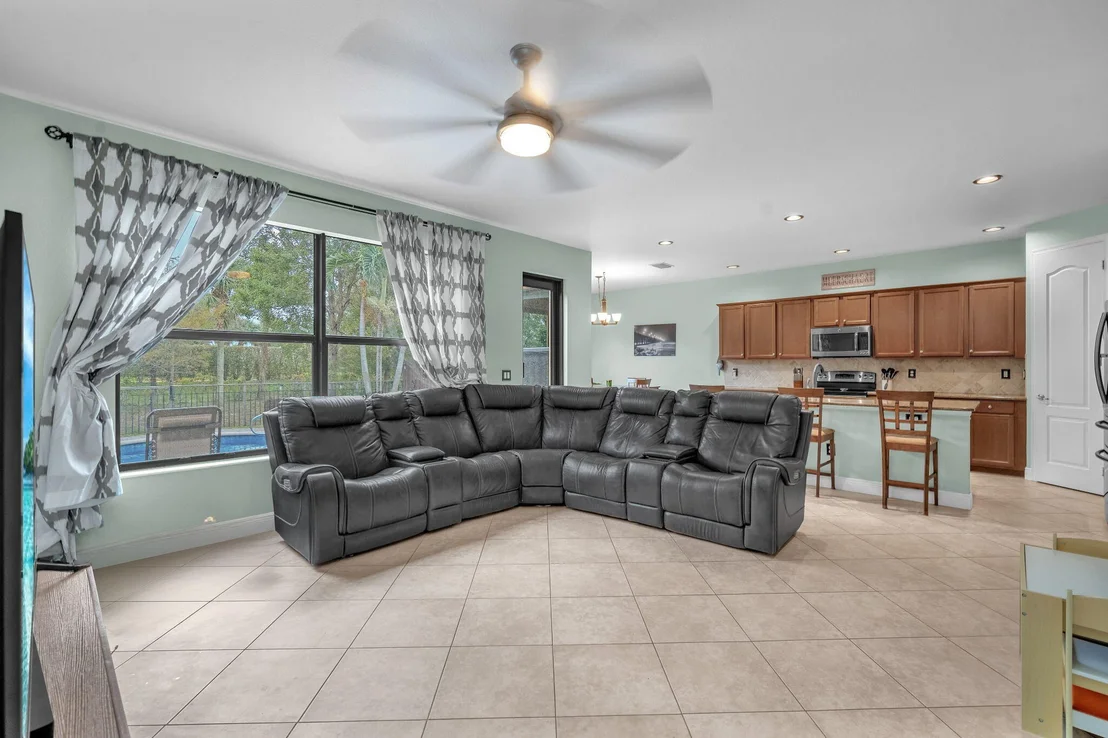 Photo of 3856 Aspen Leaf Drive