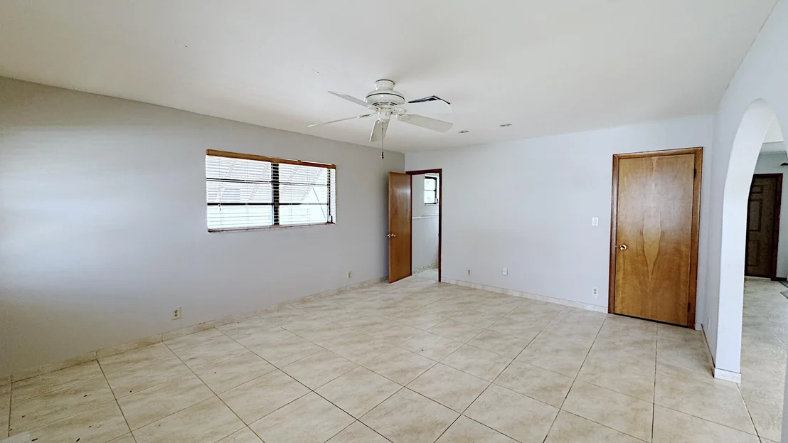 Photo of 309 SE 4TH Street