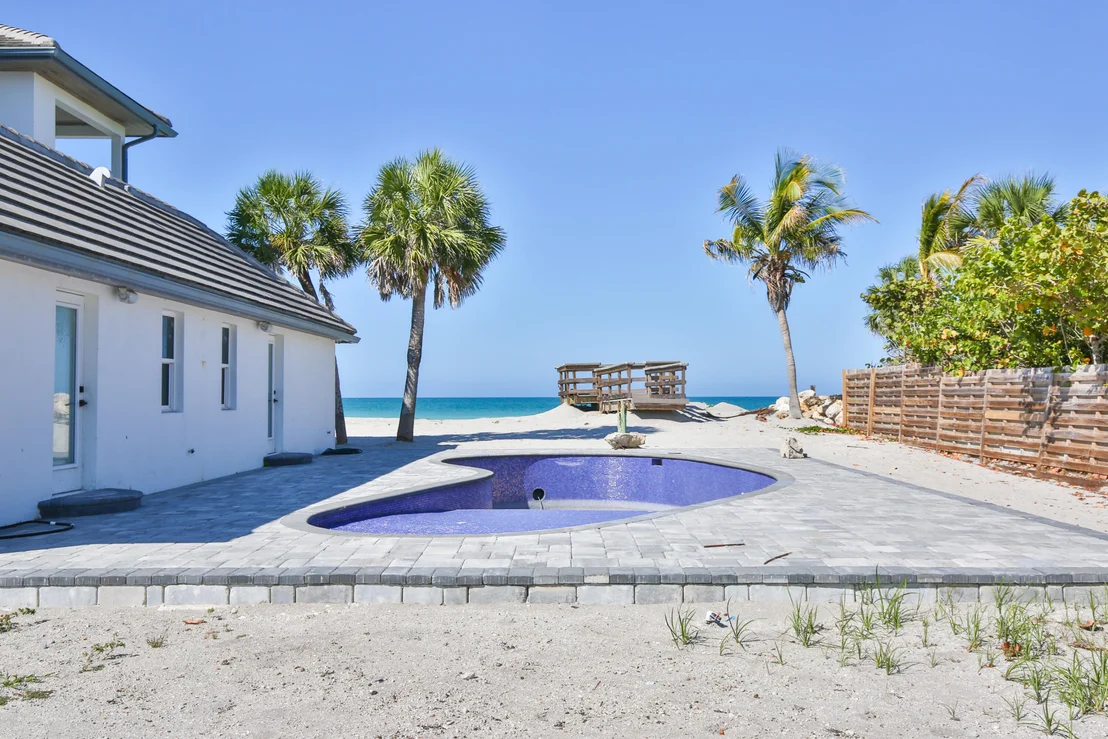 Photo of 7816 Sanderling Road