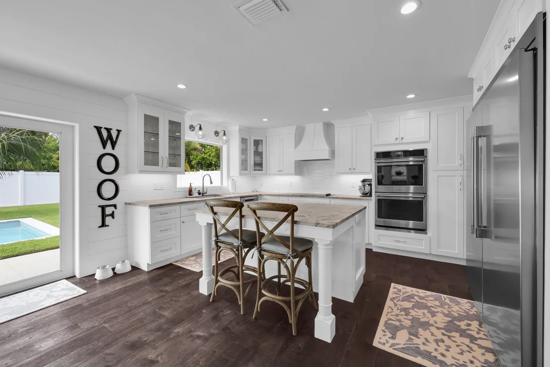 Photo of 8 WINDSOR Road W