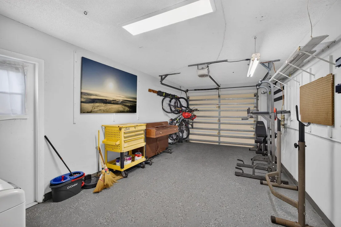 Photo of 502 Circle E