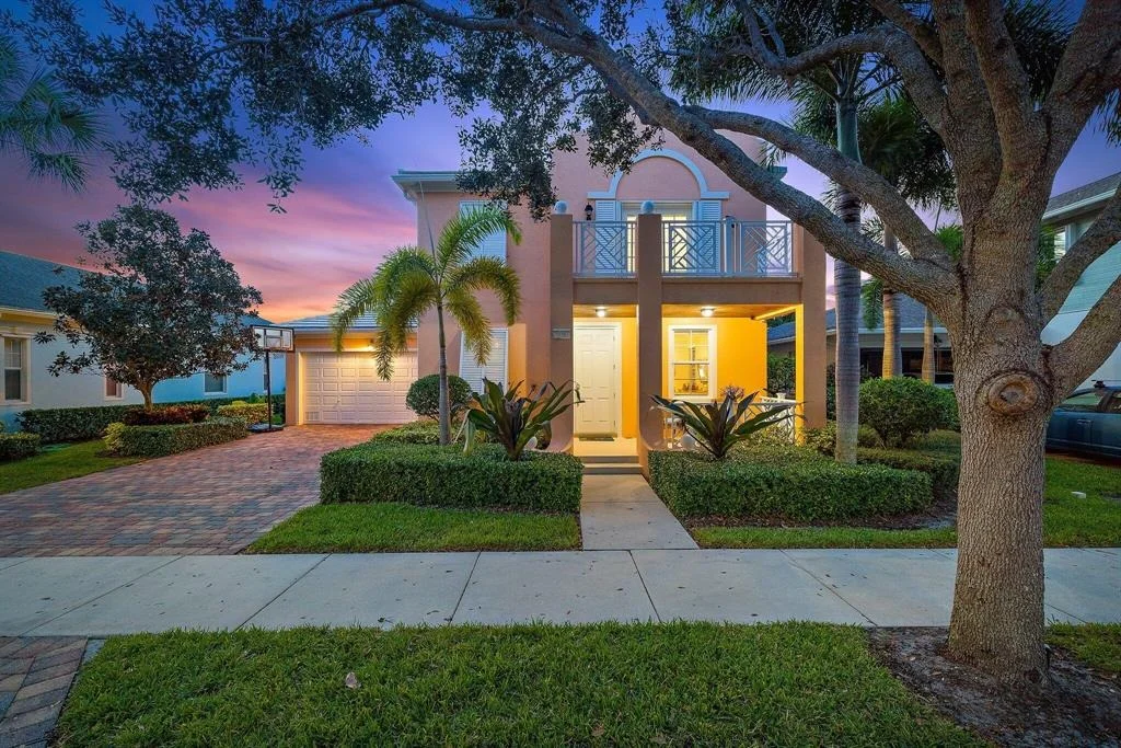 Photo of 338 Caravelle Drive