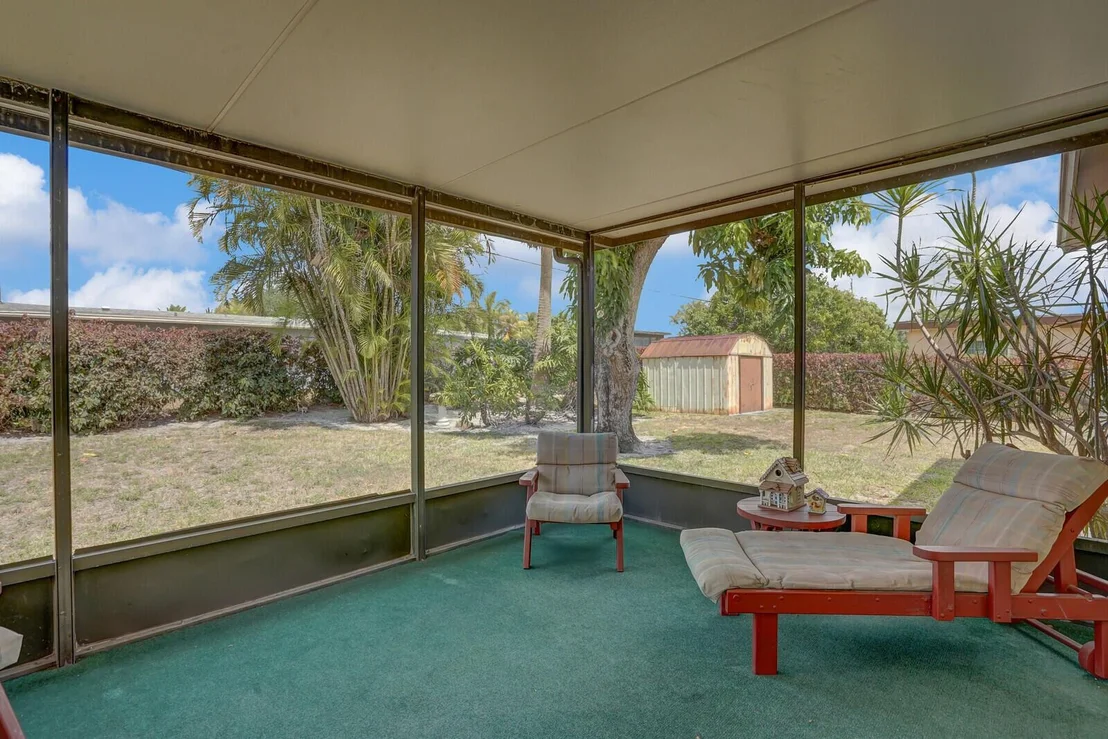 Photo of 1695 Roy Drive