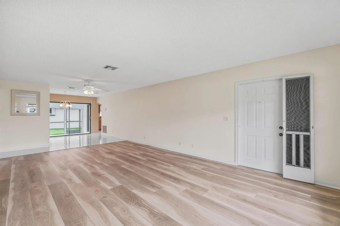 Photo of Unit A at 4635 Apple Tree Circle