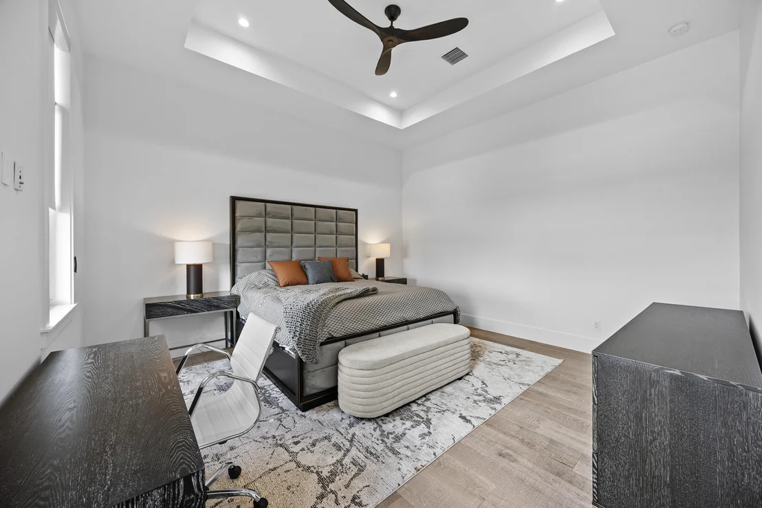Photo of 736 Lagoon Drive
