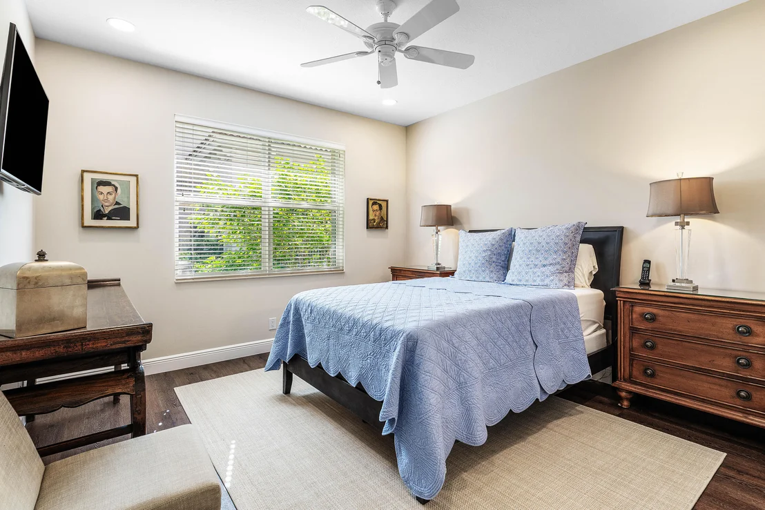 Photo of 8138 Valhalla Drive