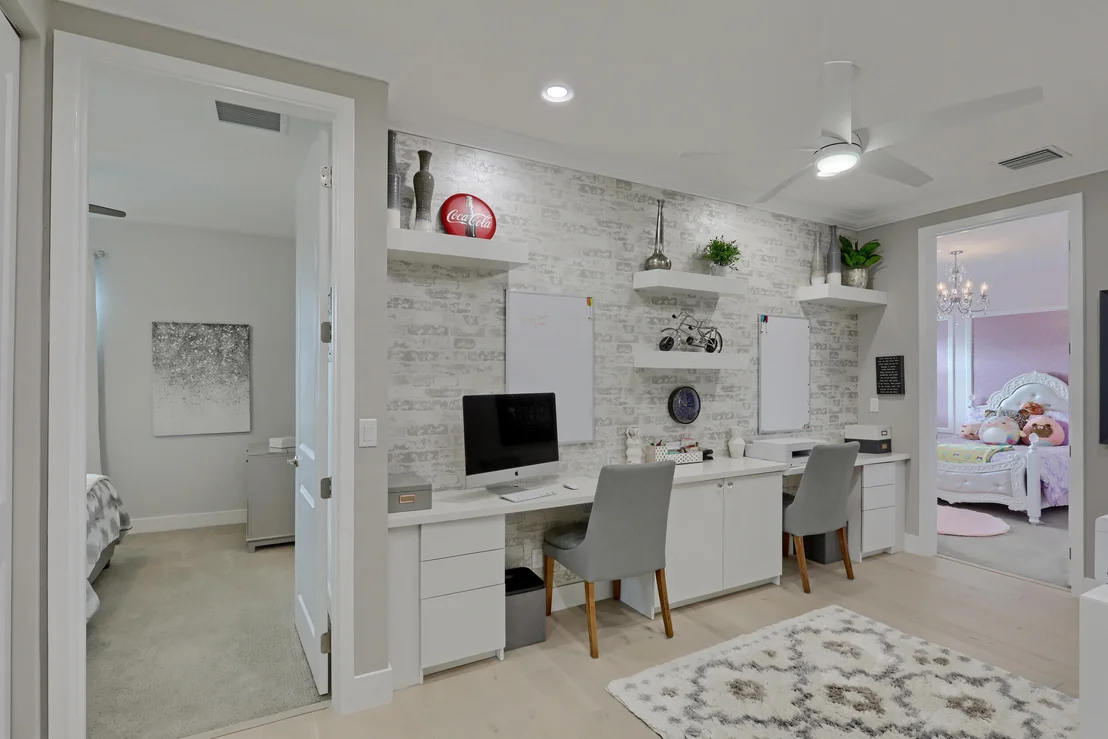 Photo of 7184 Montereal Path