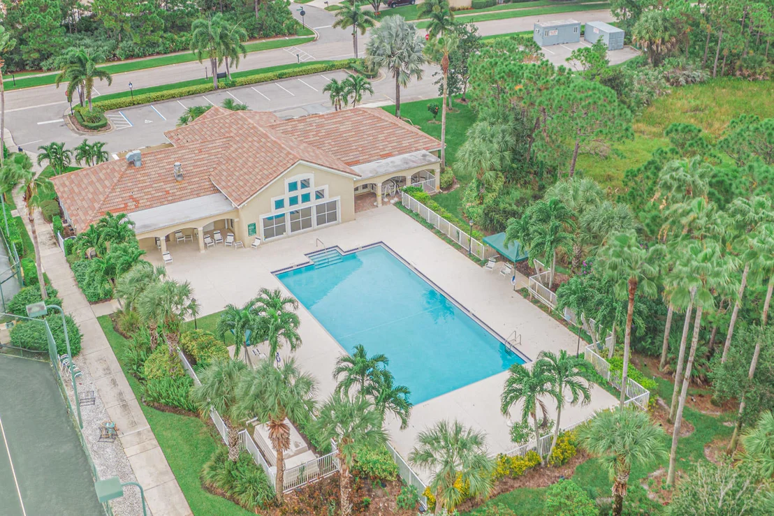 Photo of 6980 SE Twin Oaks Circle