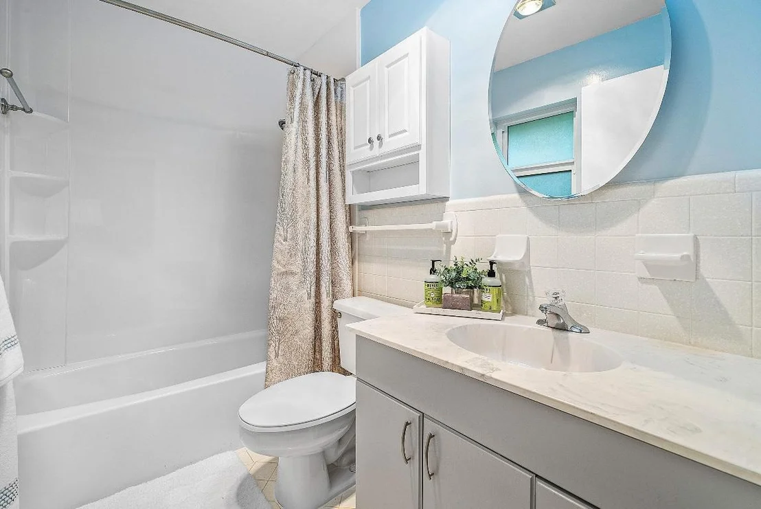 Photo of 3213 Canal Drive