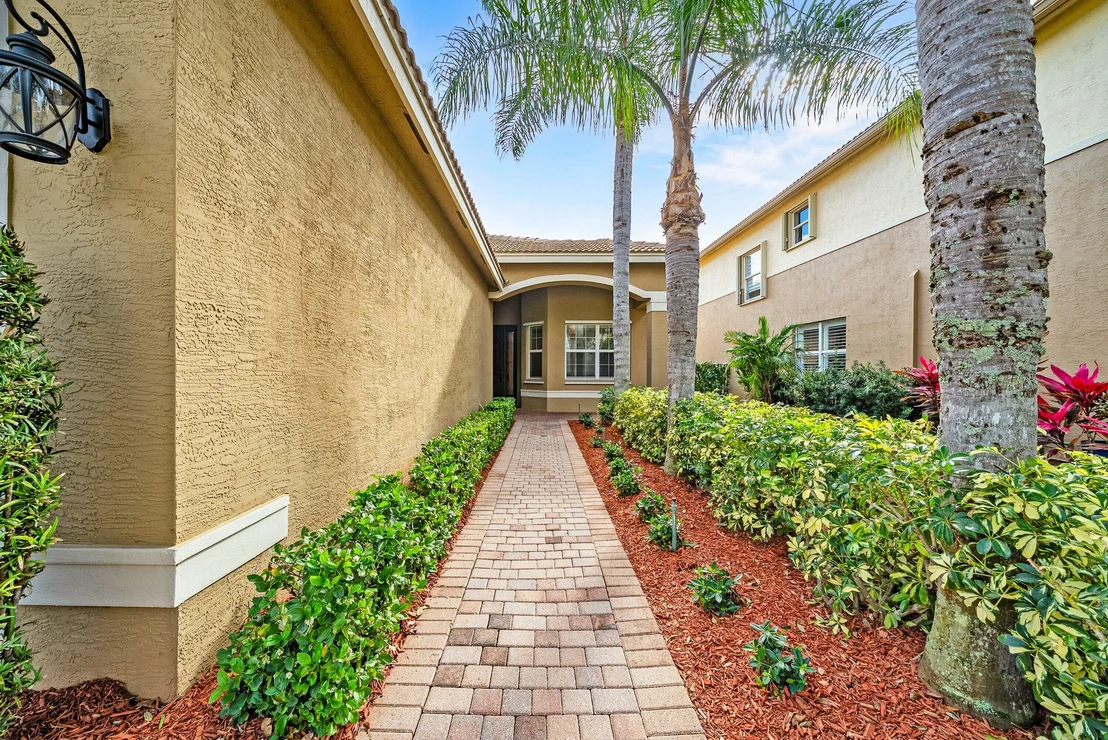 Photo of 11546 Ponywalk Trail