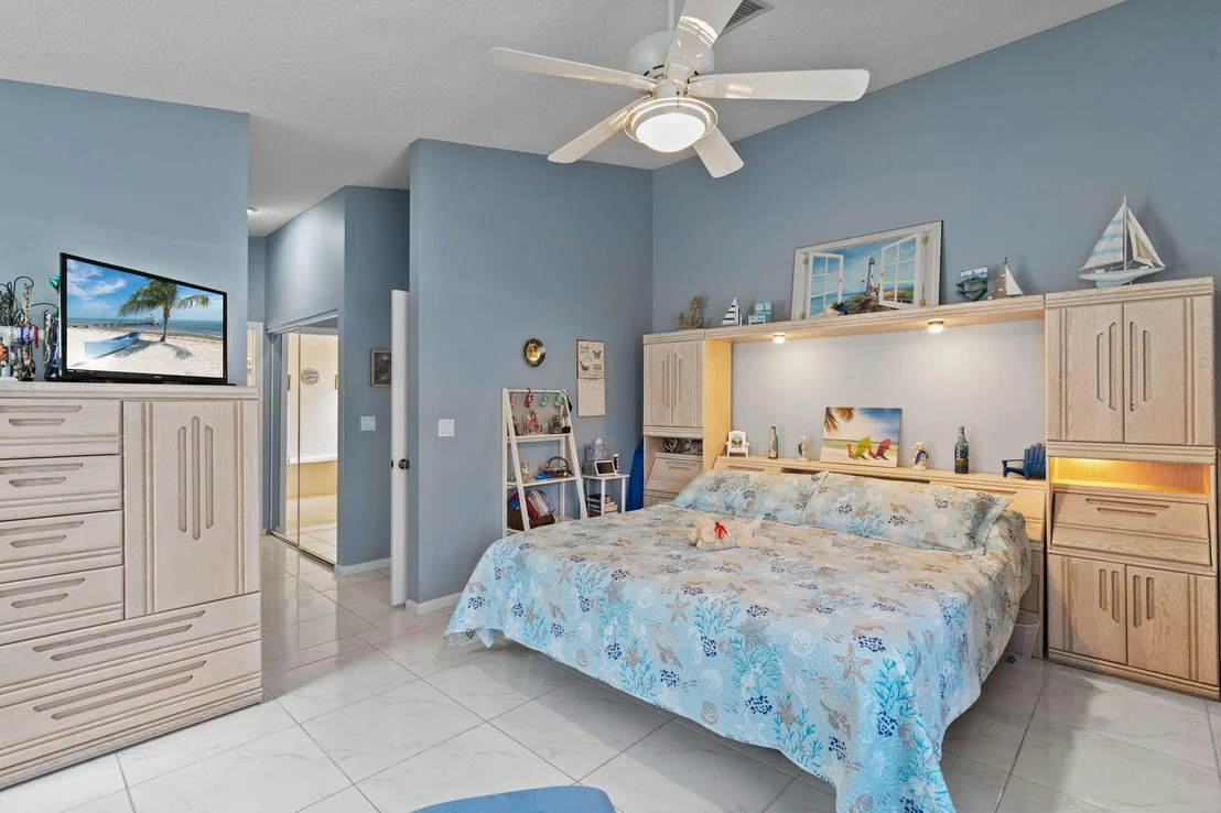 Photo of 9847 Harbour Lake Circle