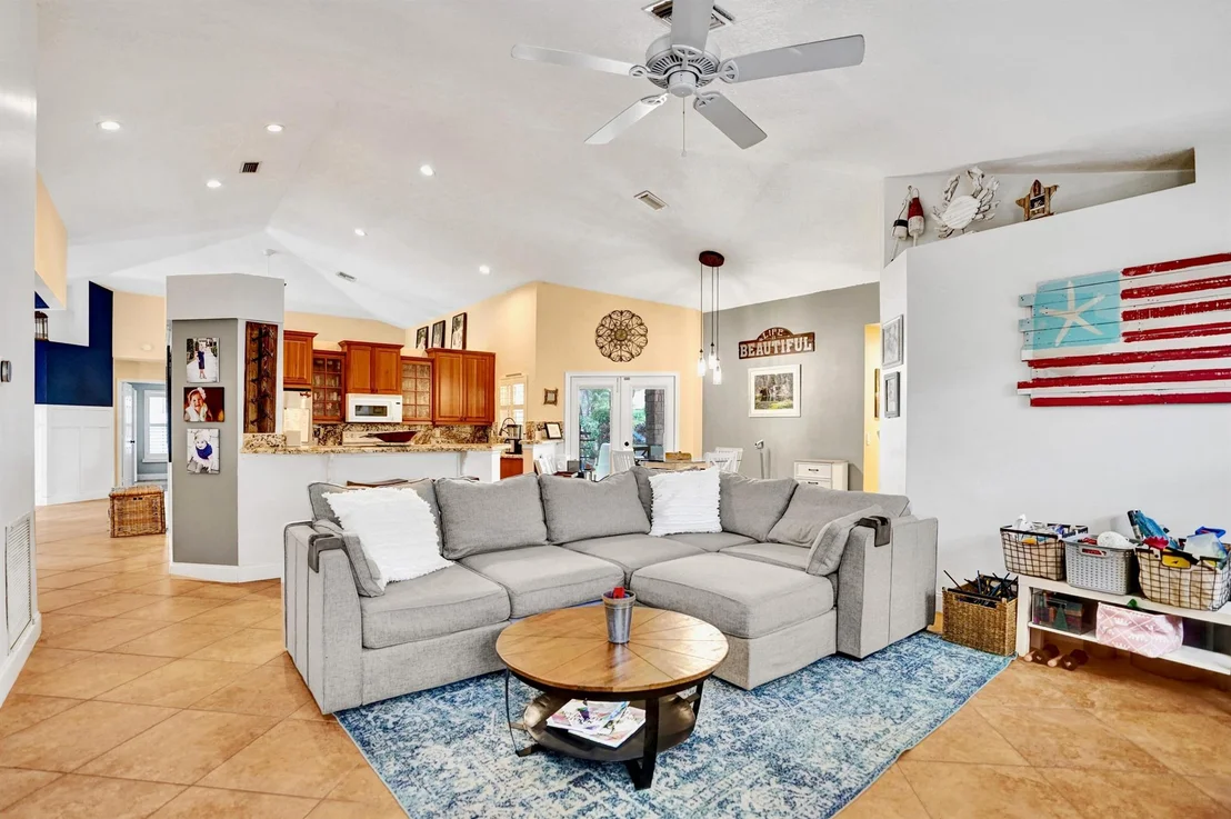 Photo of 7608 Monclair Court