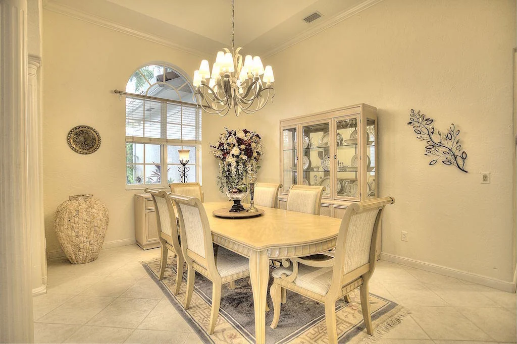 Photo of 4191 Gleneagles Drive