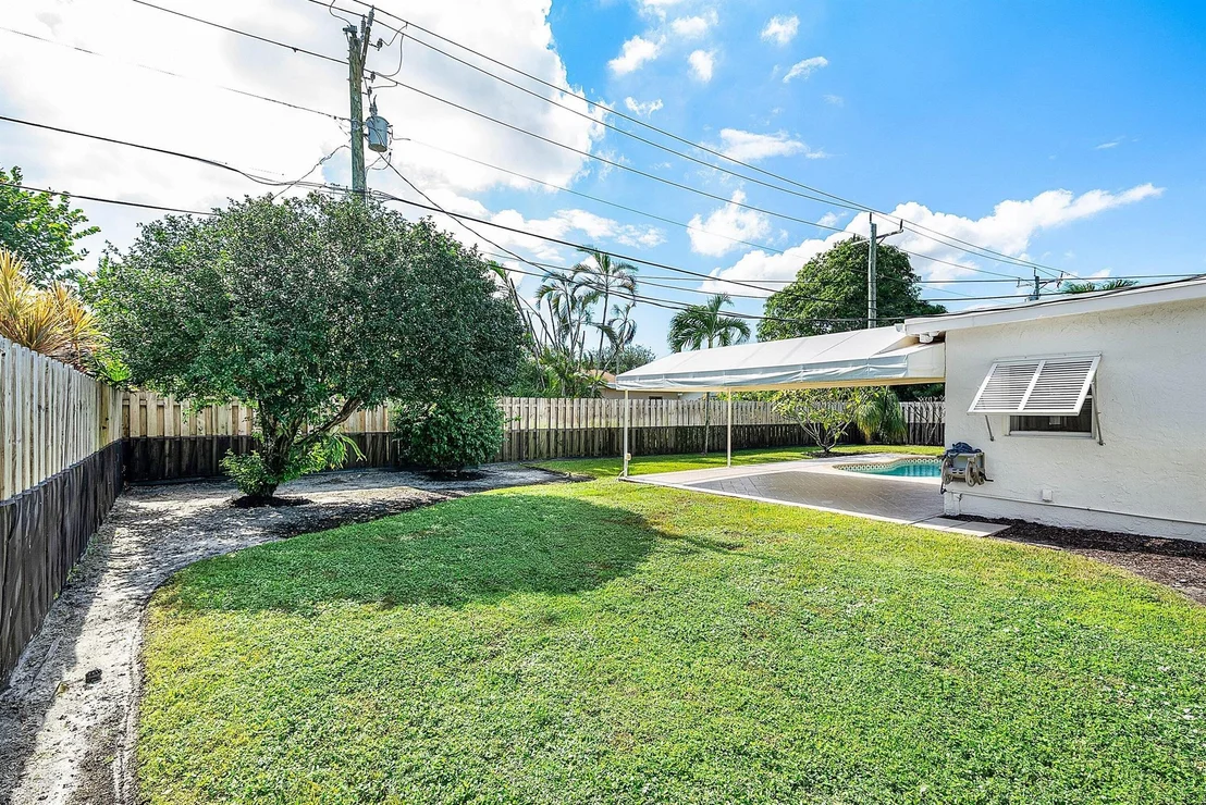 Photo of 530 Heron Drive