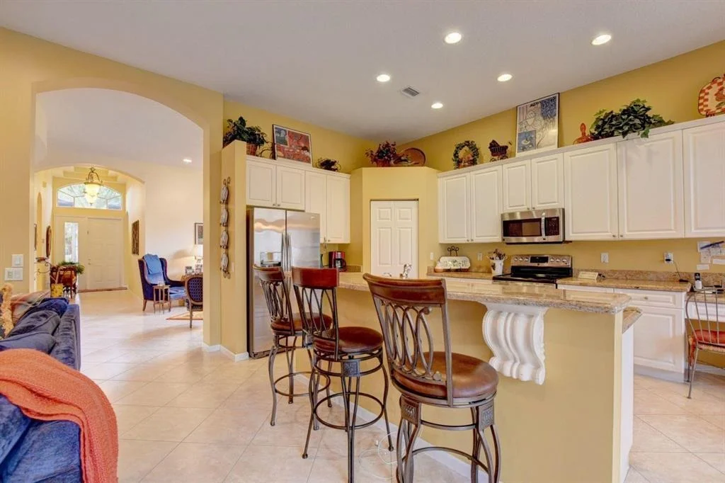 Photo of 8780 Palm River Drive