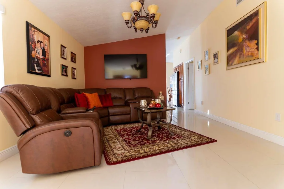 Photo of 8927 NW 111th Terrace