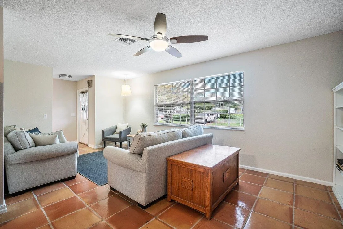 Photo of 9220 Lantern Drive