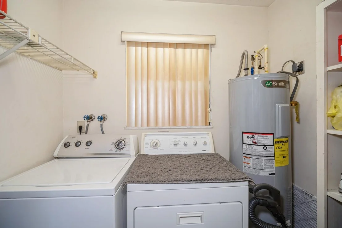 Photo of 6001 Palm Drive
