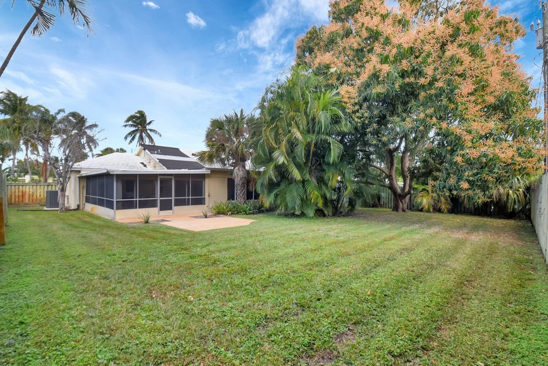 Photo of 25 Harvard Drive
