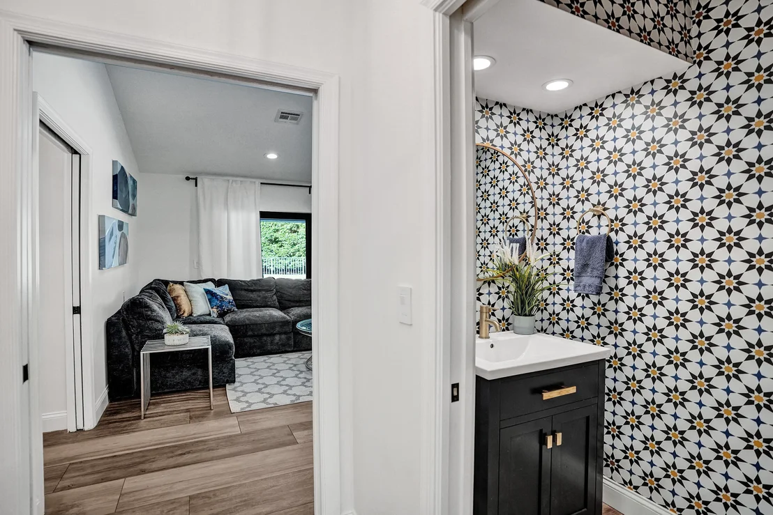 Photo of 3640 NW 24th Way