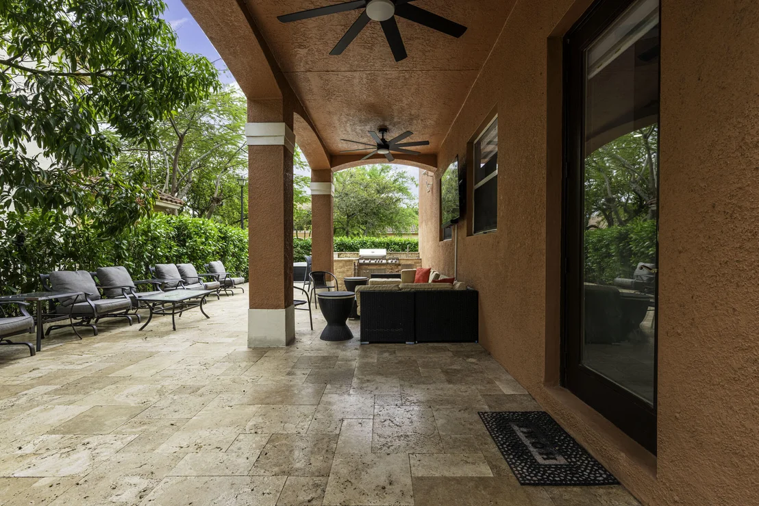 Photo of 658 Cresta Circle