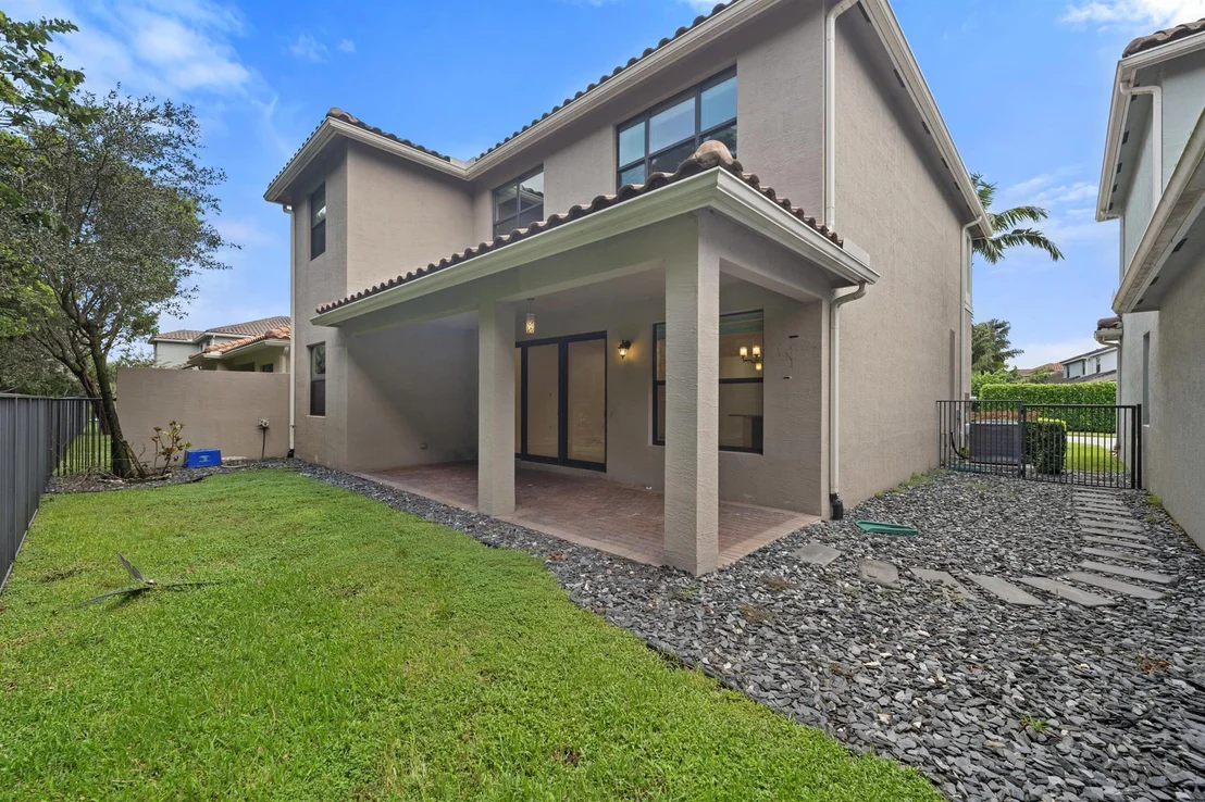 Photo of 13739 Moss Agate Avenue
