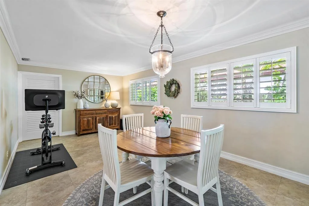 Photo of 770 NW 3rd Avenue