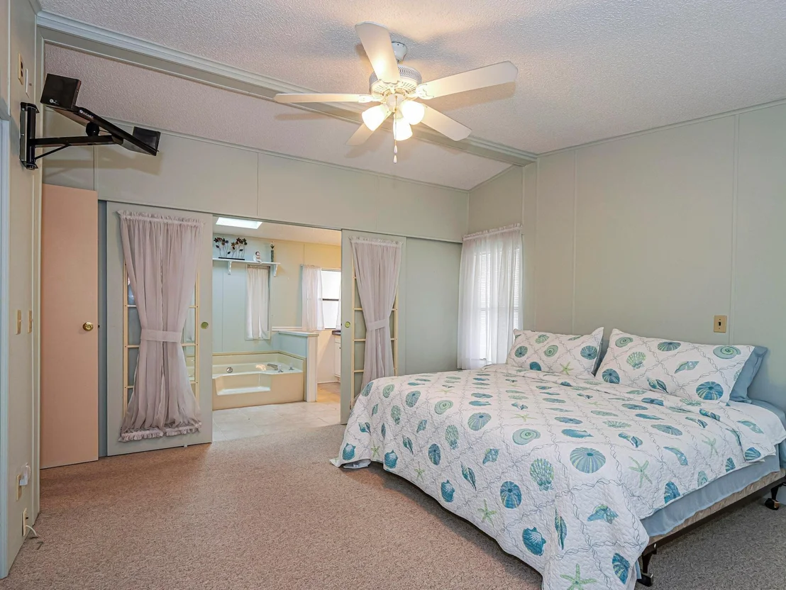Photo of 1388 Barefoot Circle