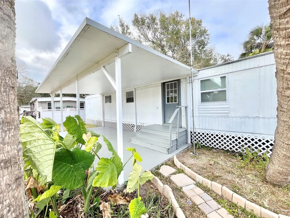 Photo of 1036 Shady Lane