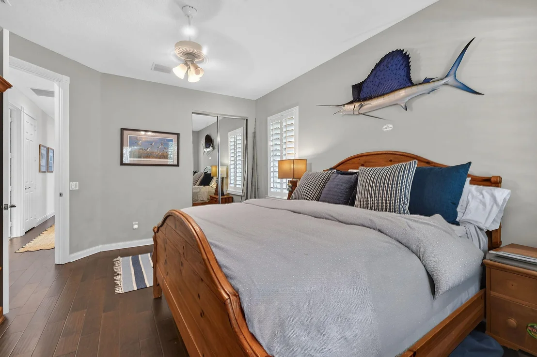 Photo of 350 Caravelle Drive